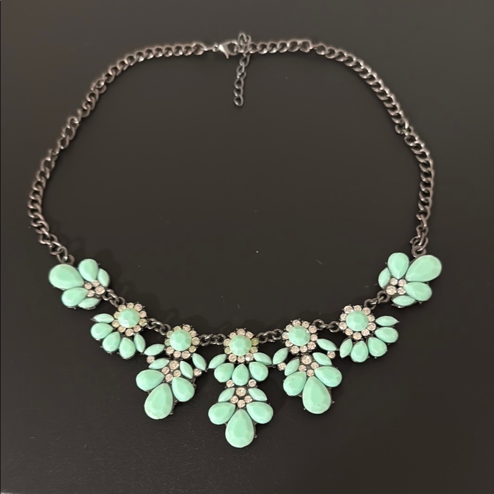 Elegant Mint Green Floral Necklace
